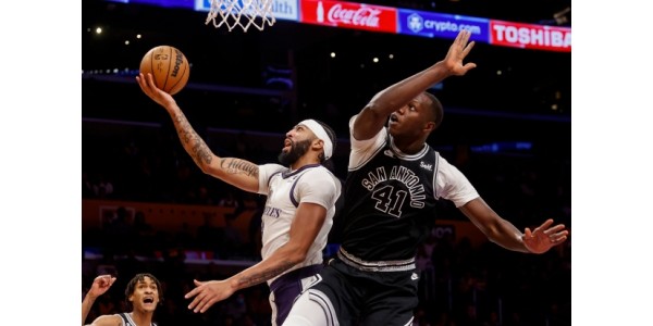 Los Angeles Lakers finalmente obtienen la primera racha de tres victorias consecutivas de la temporada Los Angeles Lakers finalmente obtienen la primera racha de tres victorias consecutivas de la temporada